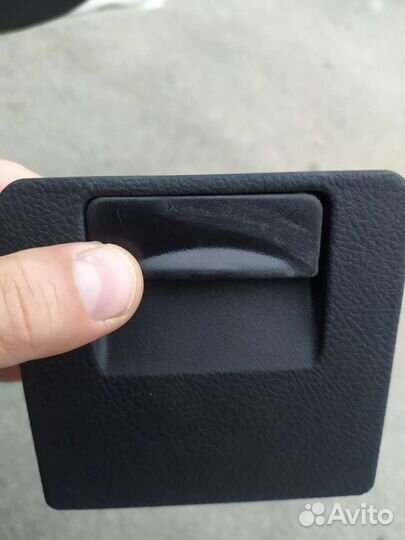 Бардачок предохранителей