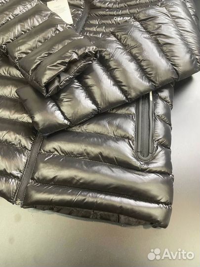 Пуховик бренда Calvin Klein