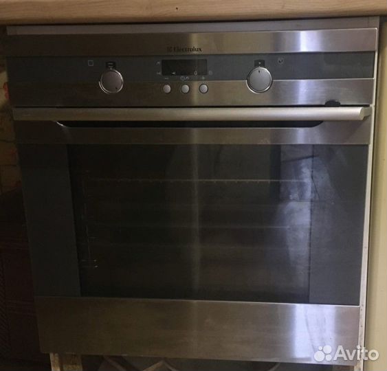 Духовой шкаф Electrolux EOB 64100 X