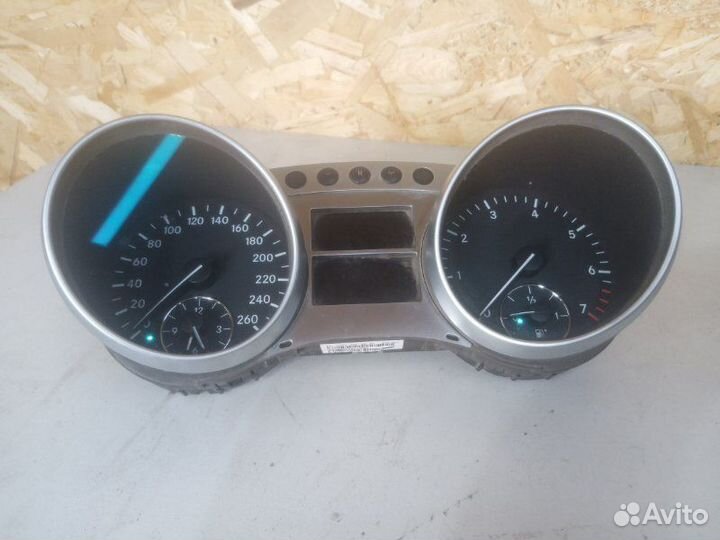 Панель приборов Mercedes Ml W164 2005-2011