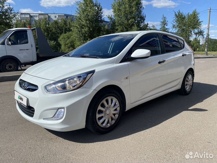 Hyundai Solaris 1.4 МТ, 2011, 180 000 км
