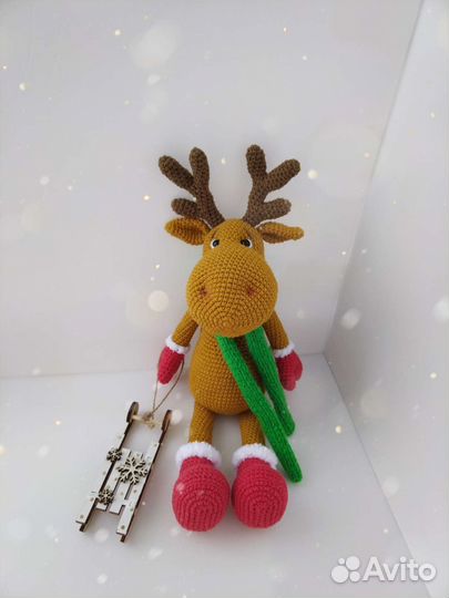 Вязаный олень