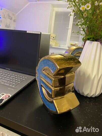 Копилка большая