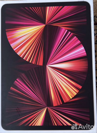 iPad Pro 11-inch (3rd Generation) Wi-Fi + Cellular