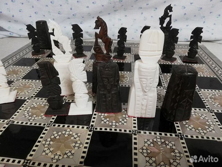 Шахматы из Египта резьба инкрустация ручная работа