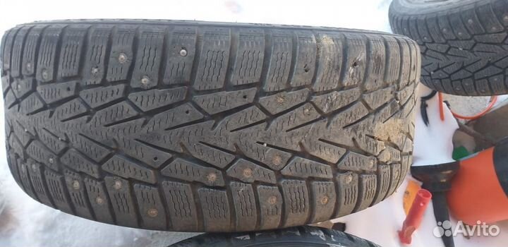 Шины nokian hakkapeliitta 225 45 r18