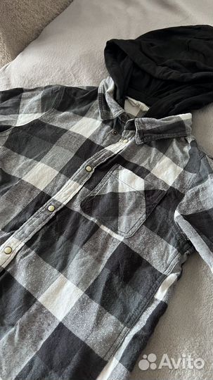Рубашка в клетку с капюшоном