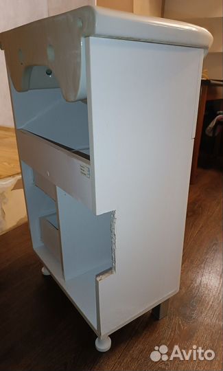 Тумба с раковиной на 55