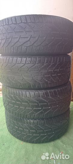 Tigar Winter 235/45 R18