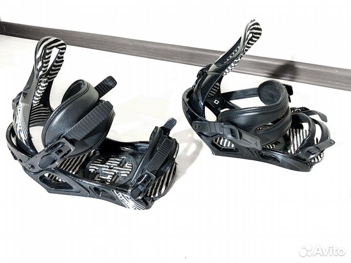 Крепления для сноуборда Rossignol Cage Series L