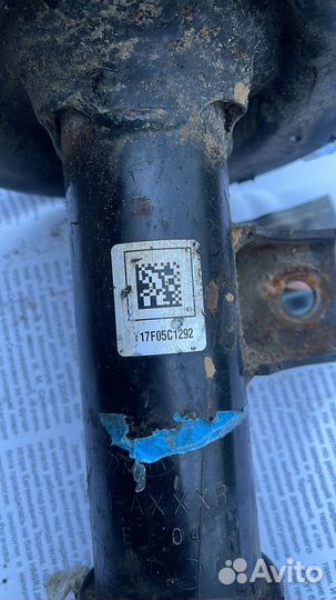 Амортизатор передний левый Киа Сид 2 JD