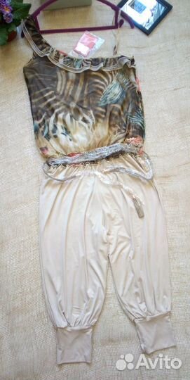 Комбинезон женский штанами 42-44 Италия новый