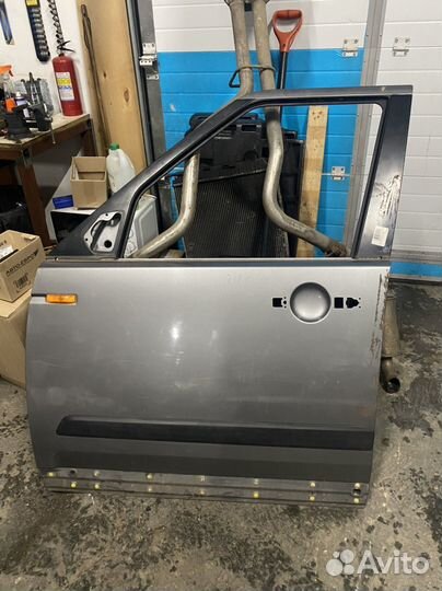 Дверь передняя левая Discovery 3 Discovery 4