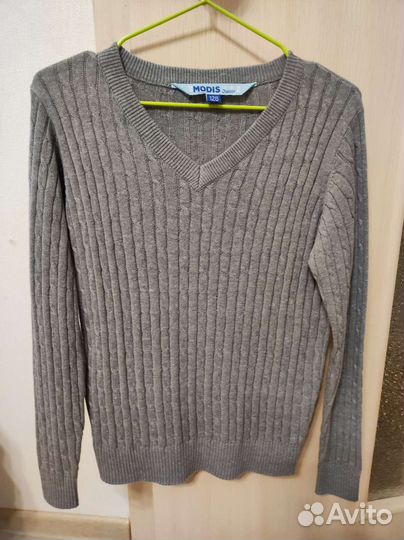 3 Джемпера для мальчика новый, р. 128