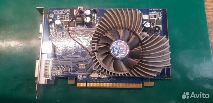 Видеокарта ATI Radeon X1600 PRO
