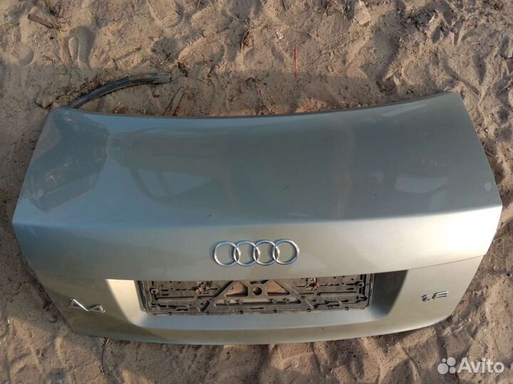 Крышка багажника на Ауди А4 В6