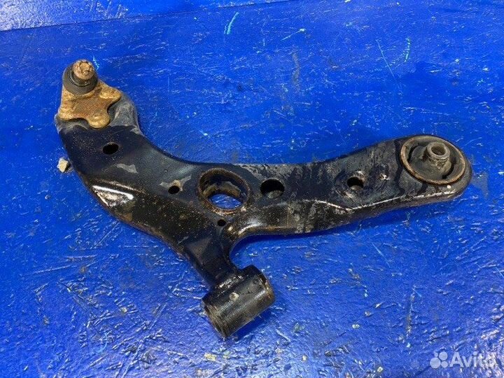 Рычаг нижний передний правый Lexus Nx 300H 2arfxe