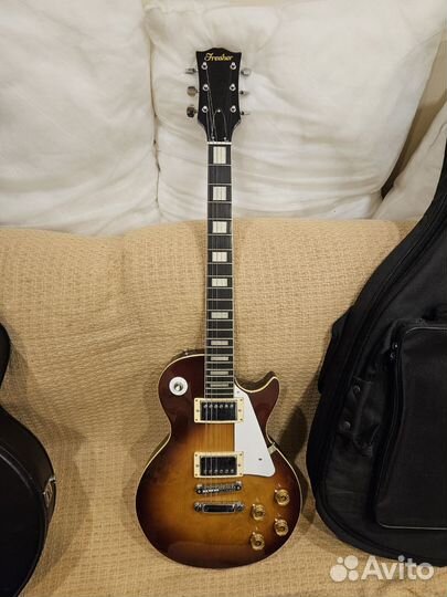 Электрогитара