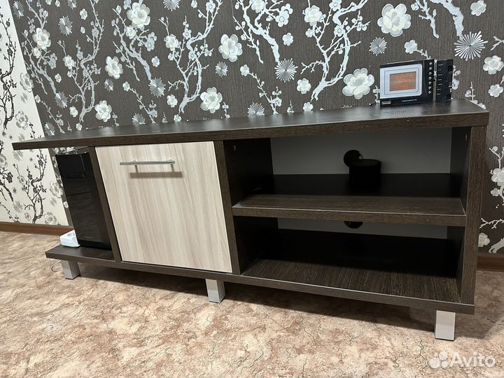 Тумба под тв
