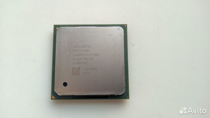 Различные процессоры Intel Pentium Celeron AMD