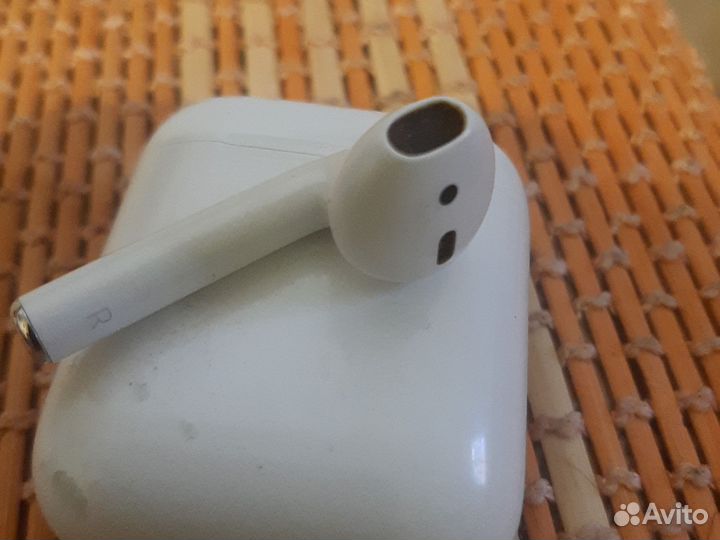Кейс Apple Airpods a1602 оригинальный