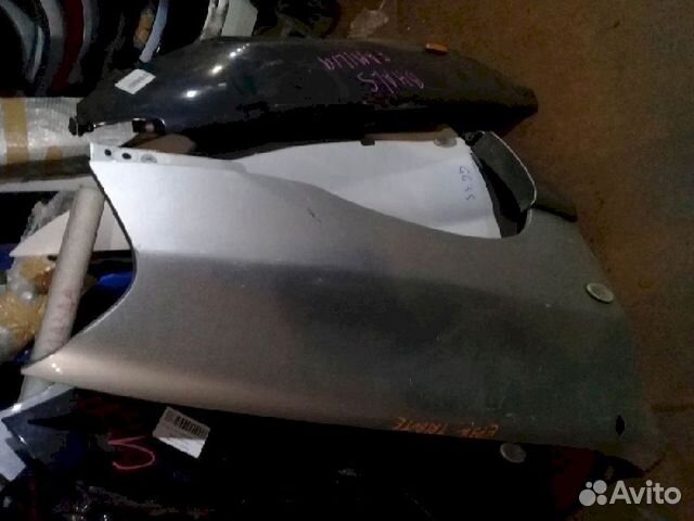 Крыло переднее правое Mazda Tribute EP3W золотисты