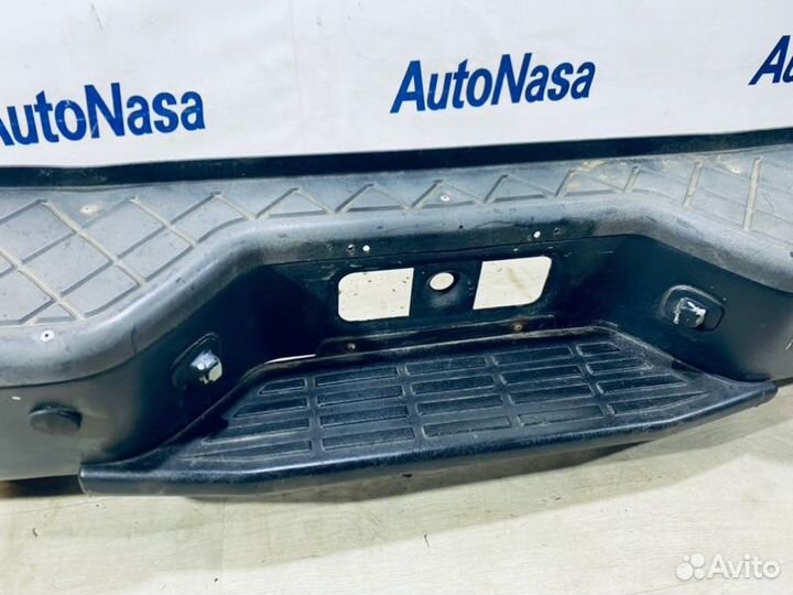 Бампер задний Nissan Armada SUV VK56DE 2004