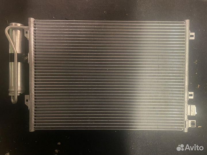 Радиатор кондиционера Clio 2