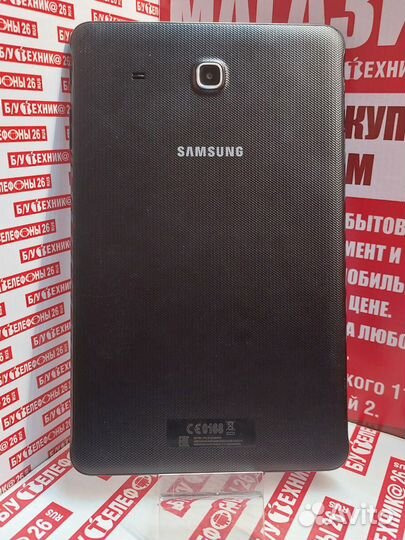 Планшет Samsung SM-T561