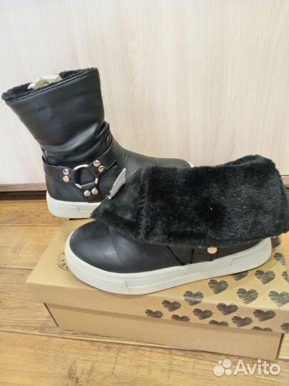 Сапоги для девочки