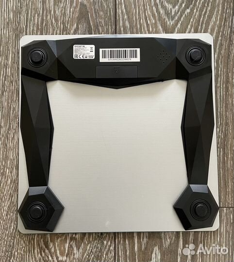 Весы умные напольные Polaris PWS 1886 IQ Home