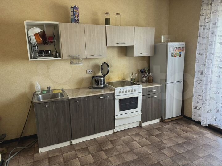 3-к. квартира, 75 м², 8/8 эт.