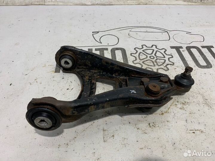 Рычаг передний правый Renault Symbol K7JA700 2005