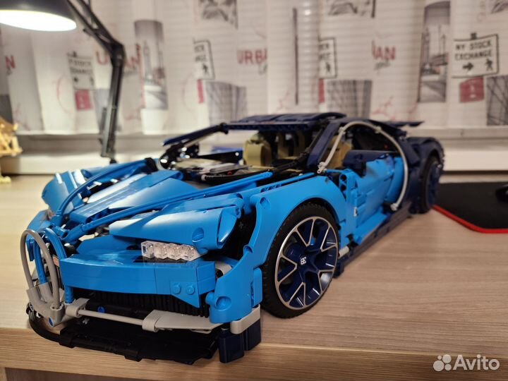 Конструктор Техник Bugatti chiron