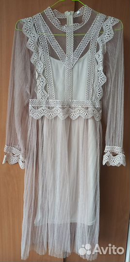 Платье из фатина