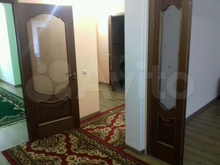 3-к. квартира, 72 м², 2/5 эт.