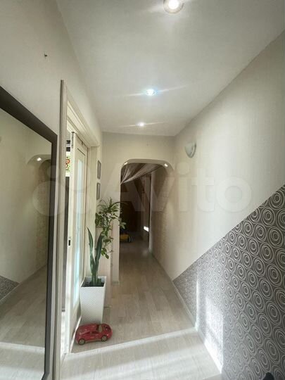 4-к. квартира, 75 м², 6/10 эт.