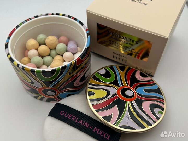 В доставке guerlain Meteorites marmo swirl