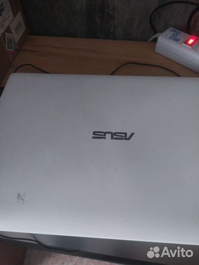 Ноутбук asus б/у