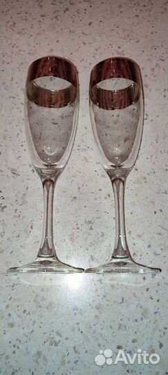 Бокалы для шампанского