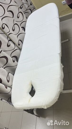 Массажная кушетка