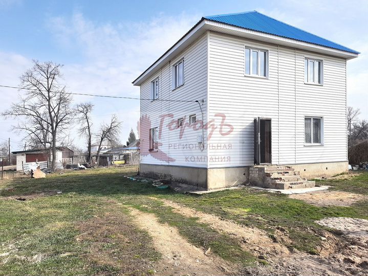 Дом 131 м² на участке 10 сот.