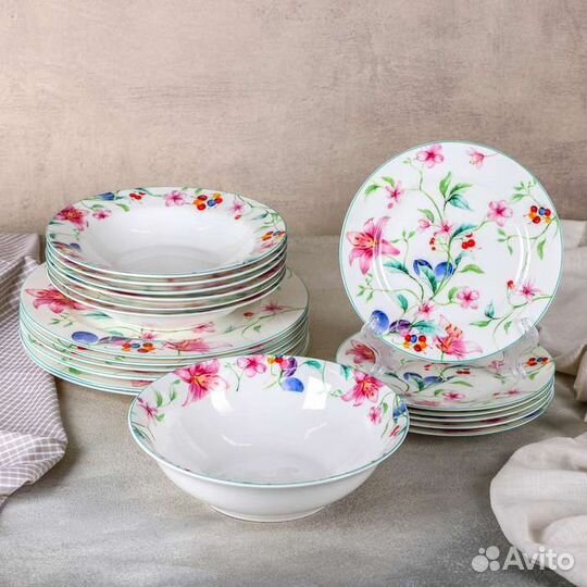 Набор столовой посуды на 6 персон