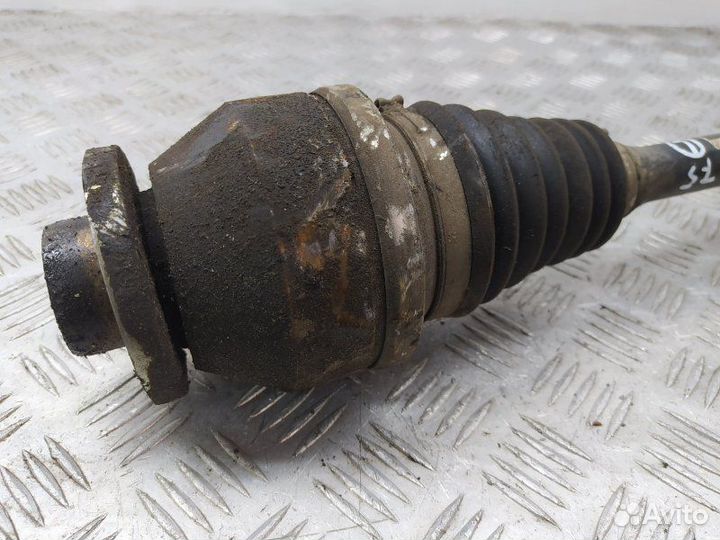 Б/У Б/У Полуось передняя левая (приводной вал