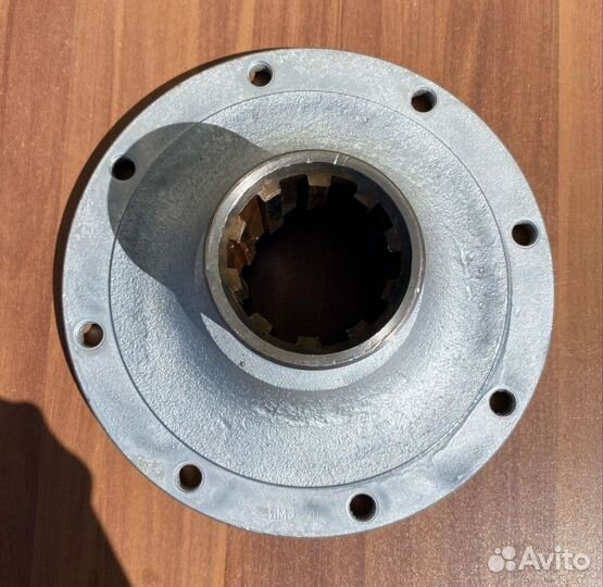 Фланец ямз кпп