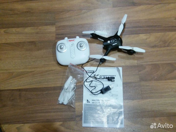 Квадрокоптер zuma x23w