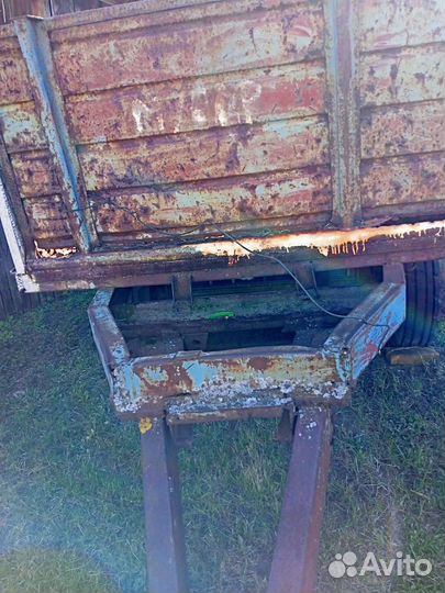 Прицеп одноосный,грузоподъёмность-1,5т