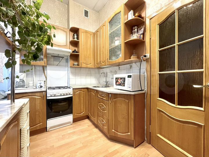 2-к. квартира, 74,4 м², 4/6 эт.