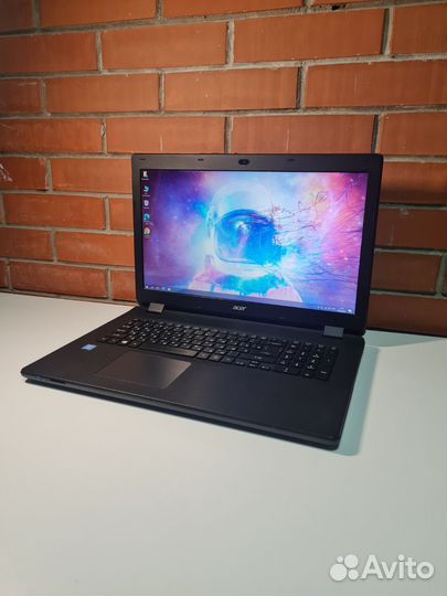 Офисный ноутбук Acer