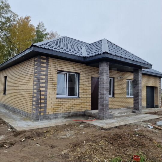 Коттедж 108 м² на участке 6 сот.